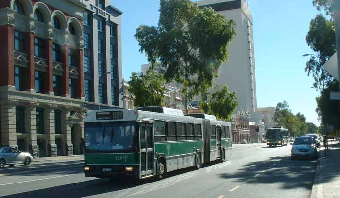 Transperth Renault PR180 Bolton 729